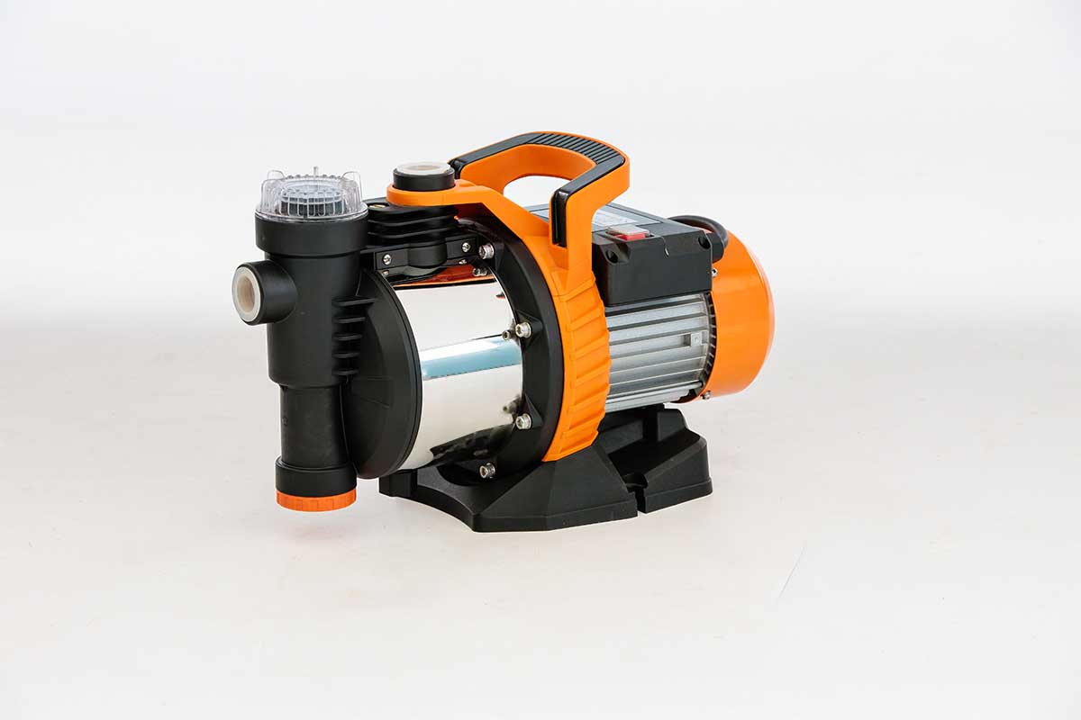 055362 Pumpa za baštu Villager JGP 1100 F