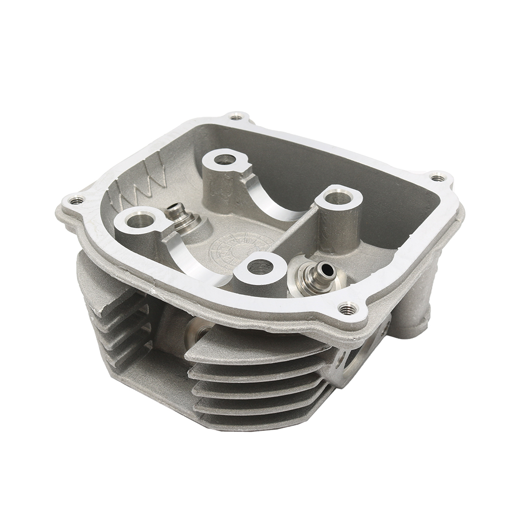 fe22fe00-f930-44a1-9c4c-cc4325861dfc Glava cilindra Kineski skuter GY6 150cc 4T CN bez ventila